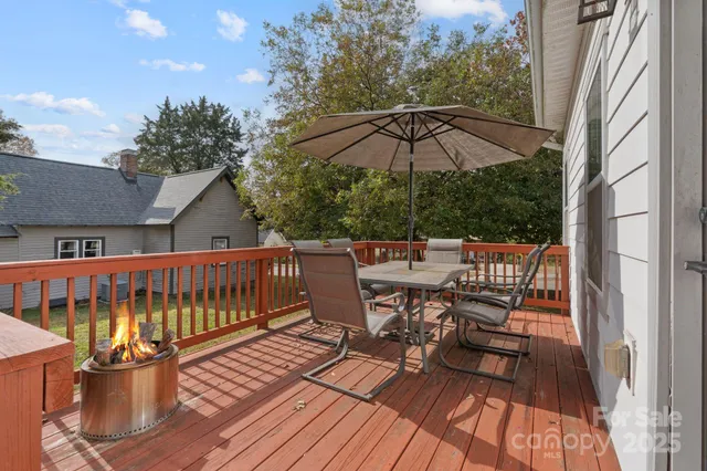 $330,000 | 705 West 2nd Avenue, Gastonia, NC 28052