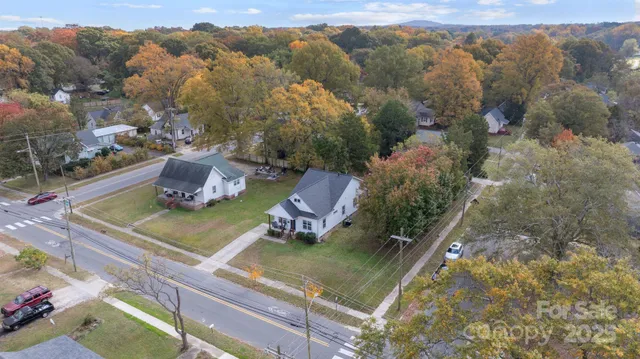 $330,000 | 705 West 2nd Avenue, Gastonia, NC 28052