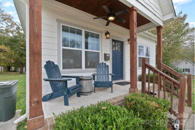 $330,000 | 705 West 2nd Avenue, Gastonia, NC 28052