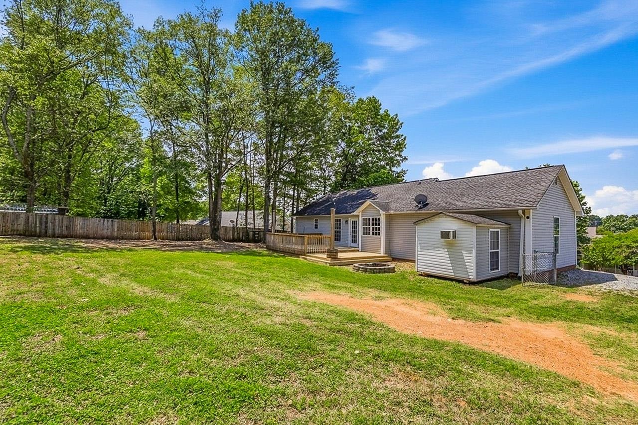 312 Carmichael Court Boiling Springs, SC 29316 - Photo 30 of 41