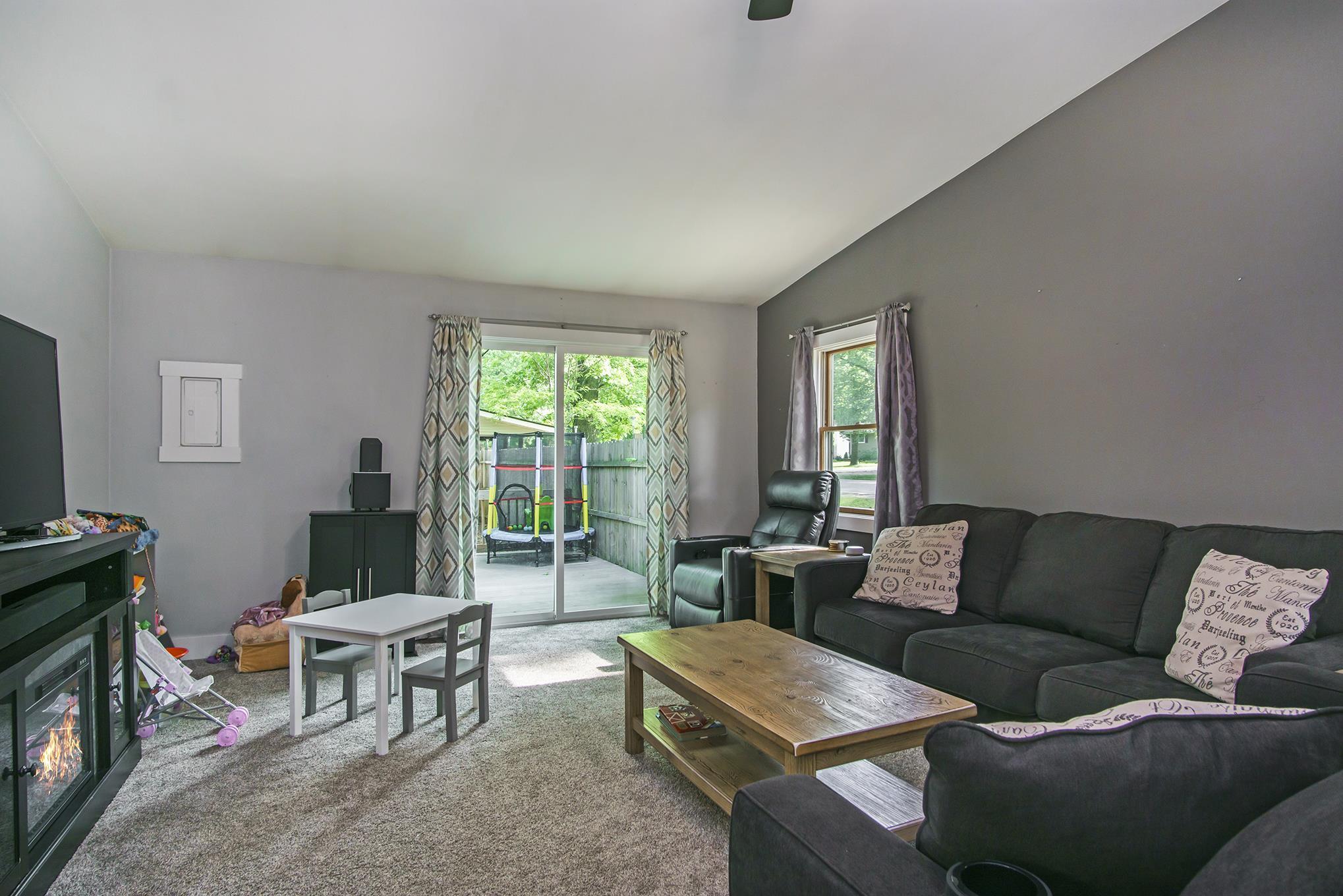 52633 Juniper Road South Bend, IN 46637 - Photo 11 of 30 Gallery Image 11