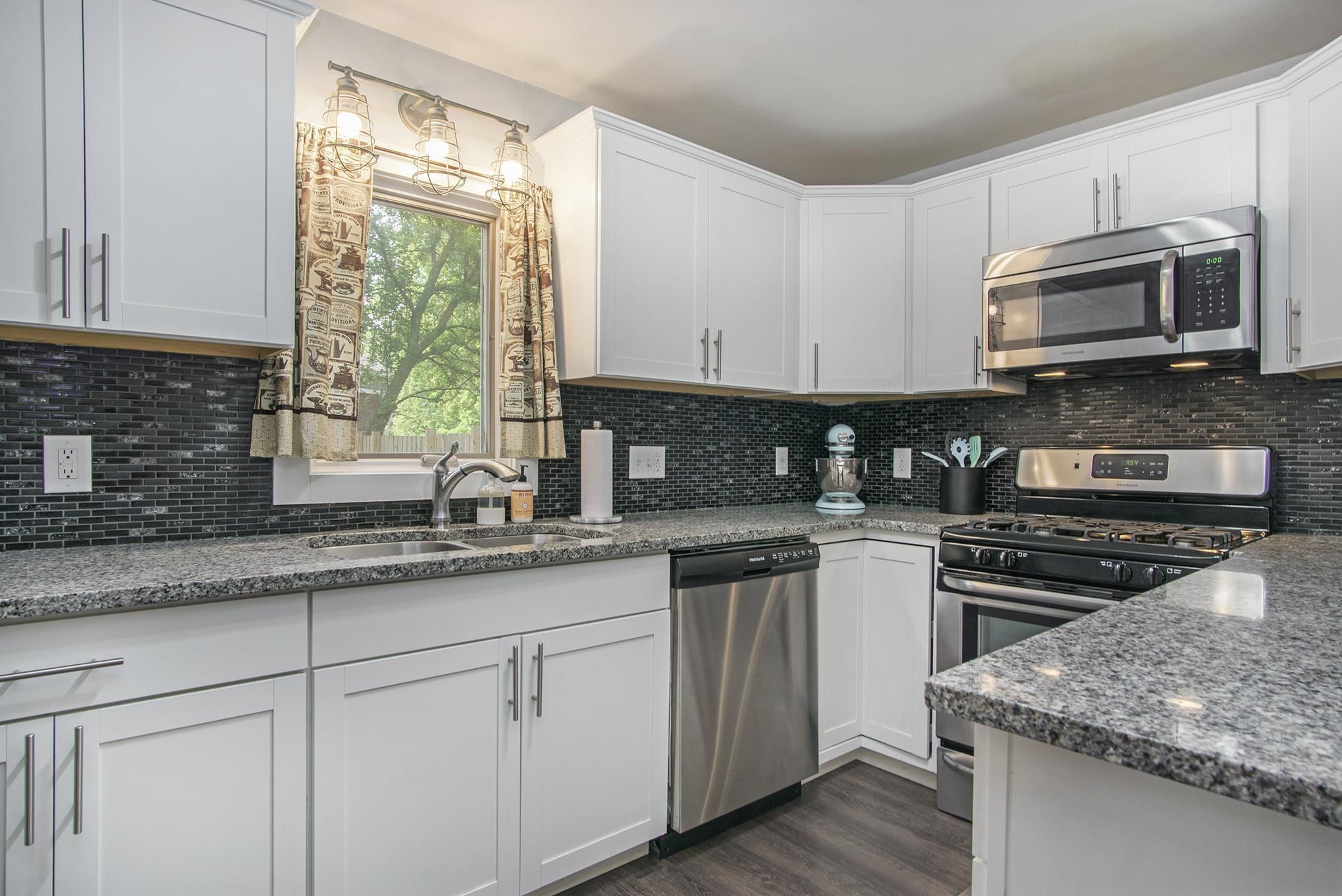 52633 Juniper Road South Bend, IN 46637 - Photo 16 of 30 Gallery Image 16