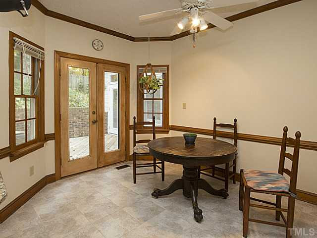 5116 Carter Street Raleigh, NC 27612 - Photo 14 of 25 Breakfast Area