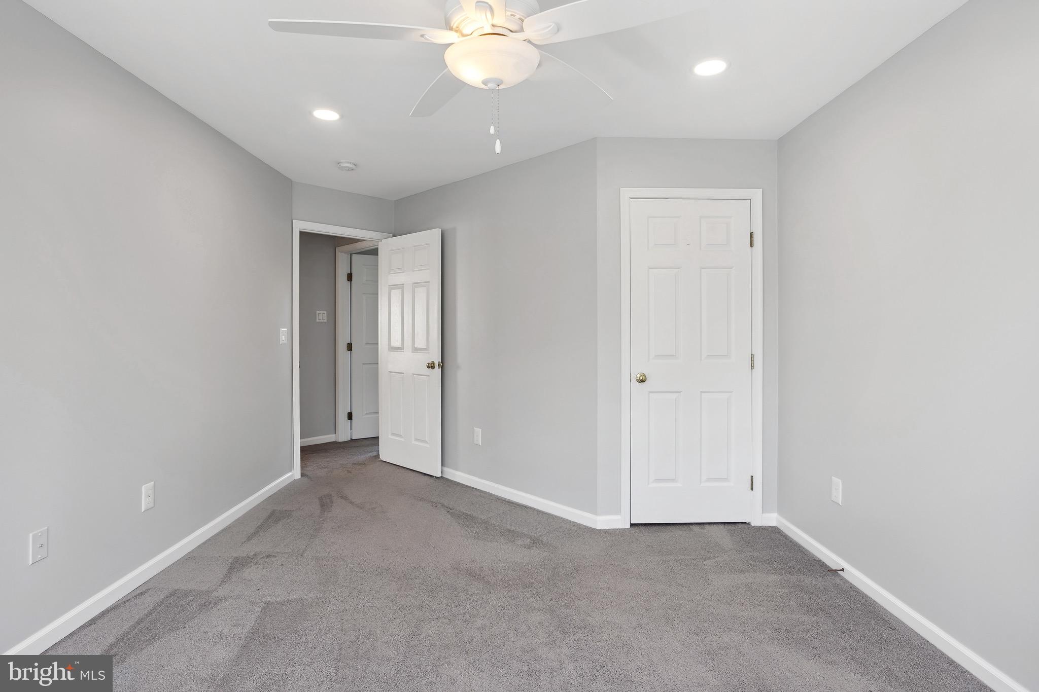 5937 Sandy Ridge Elkridge, MD 21075 - Photo 33 of 63