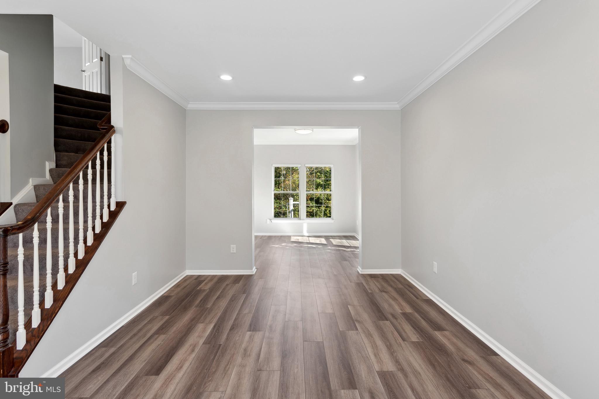5937 Sandy Ridge Elkridge, MD 21075 - Photo 7 of 63