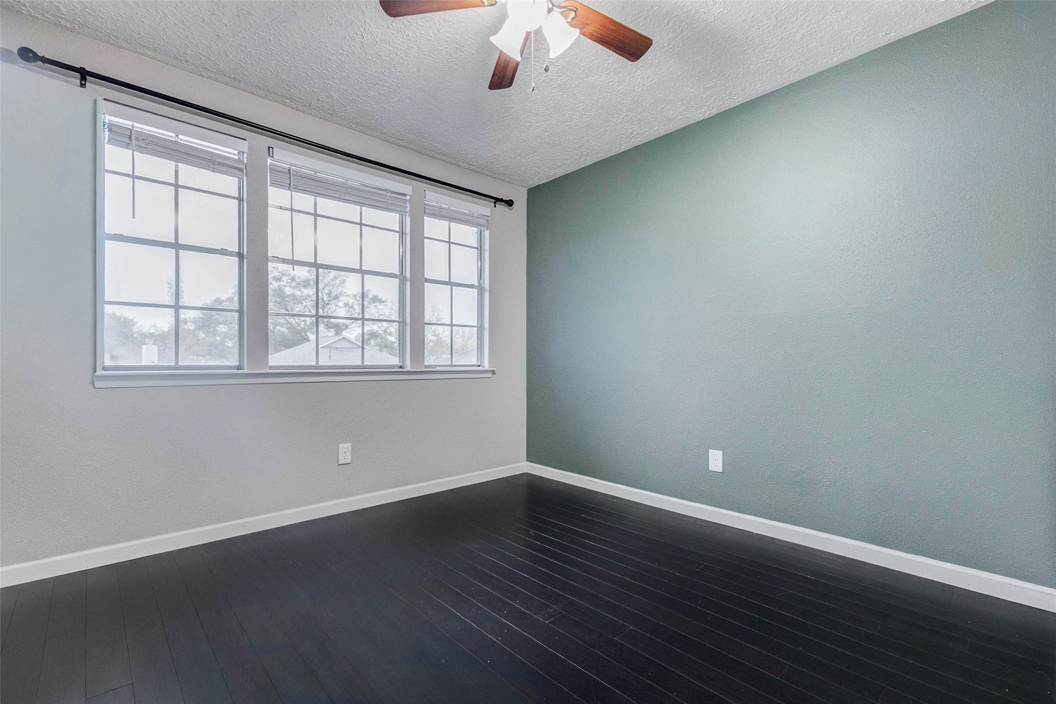 13614 Sablegrove Lane Houston, TX 77014 - Photo 11 of 22