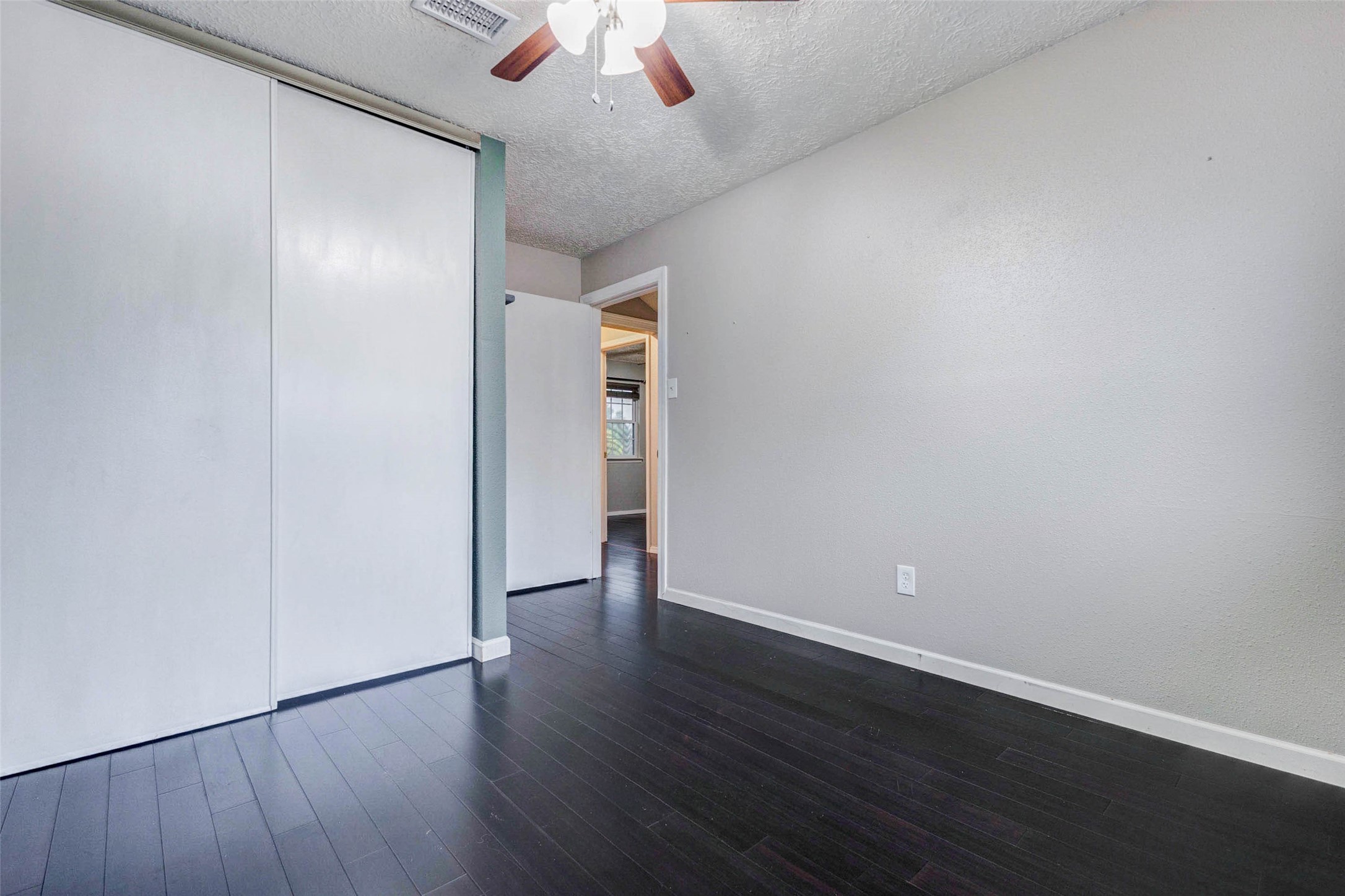 13614 Sablegrove Lane Houston, TX 77014 - Photo 12 of 22