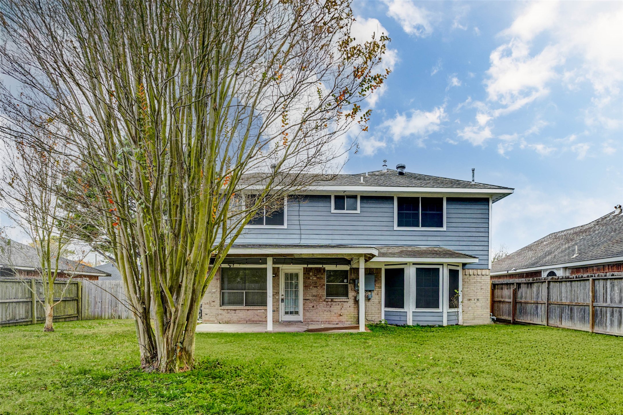 13614 Sablegrove Lane Houston, TX 77014 - Photo 20 of 22 Spacious backyard