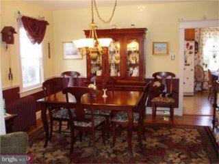 422 Kenmore Road Havertown, PA 19083 - Photo 3 of 5 Gallery Image 3