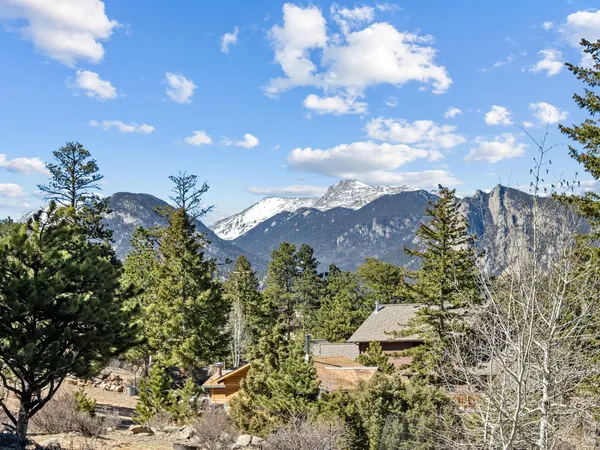 $975,000 | 895 Elk Meadow Court, Estes Park, CO 80517
