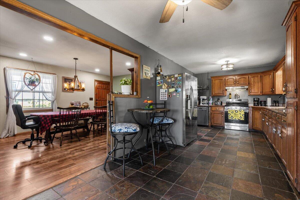 571 Cardin Road Stella, MO 64867 - Photo 6 of 40 06-571 Cardin Rd., Rocky Comfort