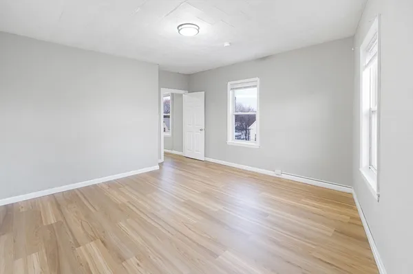 $1,895 | 168 Lunenburg Street, Unit 3R, Fitchburg, MA 01420