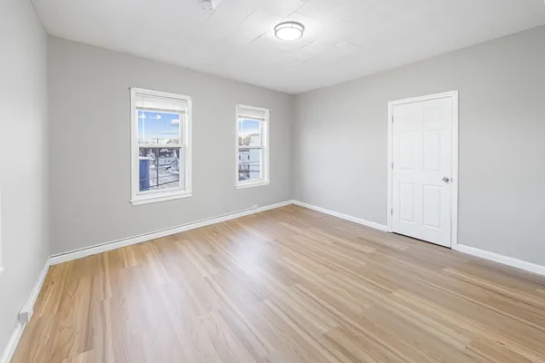 $1,895 | 168 Lunenburg Street, Unit 3R, Fitchburg, MA 01420