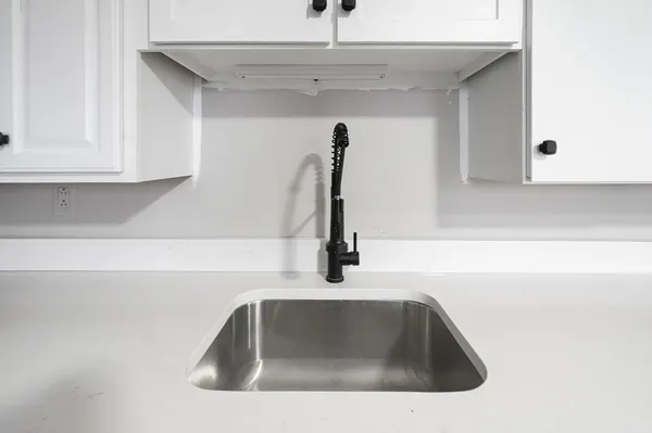 $1,895 | 168 Lunenburg Street, Unit 3R, Fitchburg, MA 01420