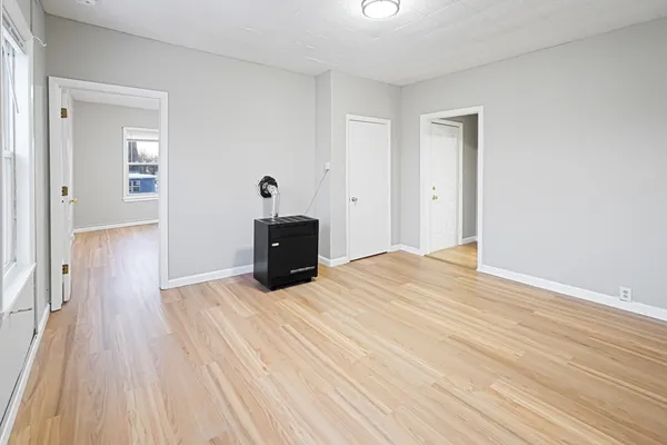 $1,895 | 168 Lunenburg Street, Unit 3R, Fitchburg, MA 01420