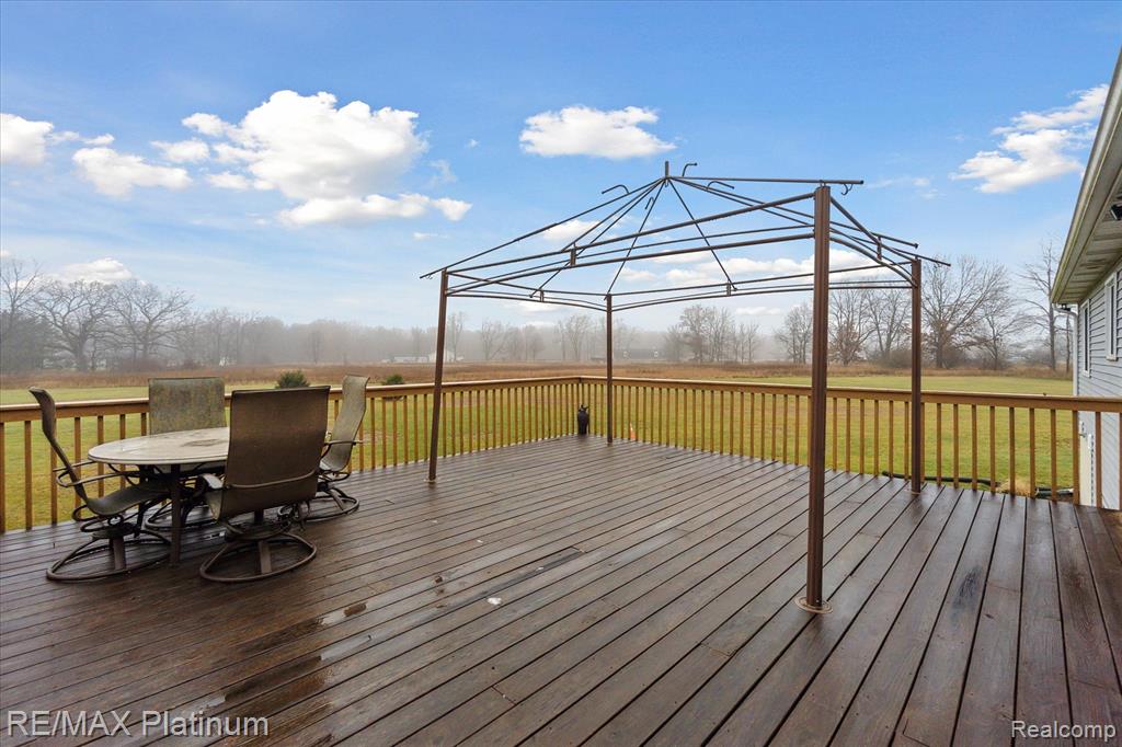 5292 Norton Road Howell, MI 48843 - Photo 20 of 32