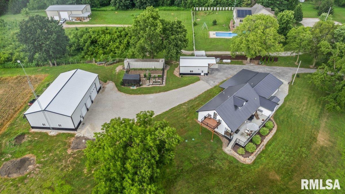 6813 Wesley Chapel Road Chatham, IL 62629 - Photo 5 of 39
