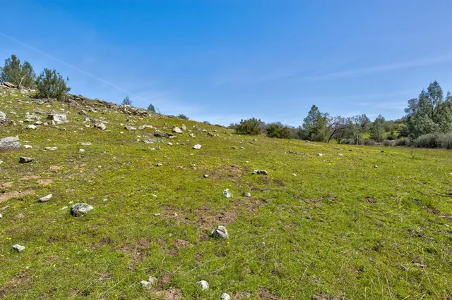 a view of an ocean view