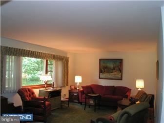 277 Sunset Road Skillman, NJ 08558 - Photo 5 of 10 Living Room