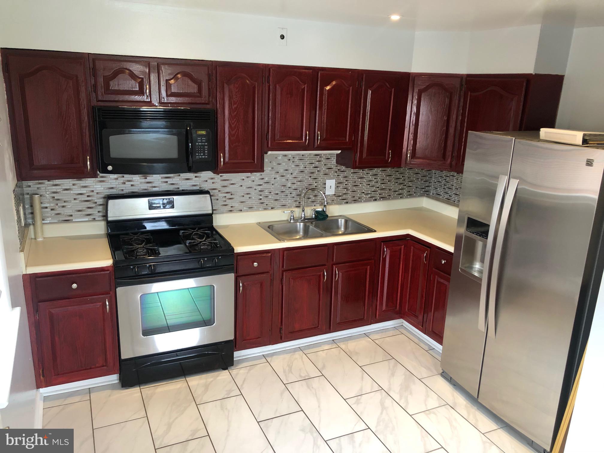 3201 Mayfair Road Baltimore, MD 21207 - Photo 23 of 34