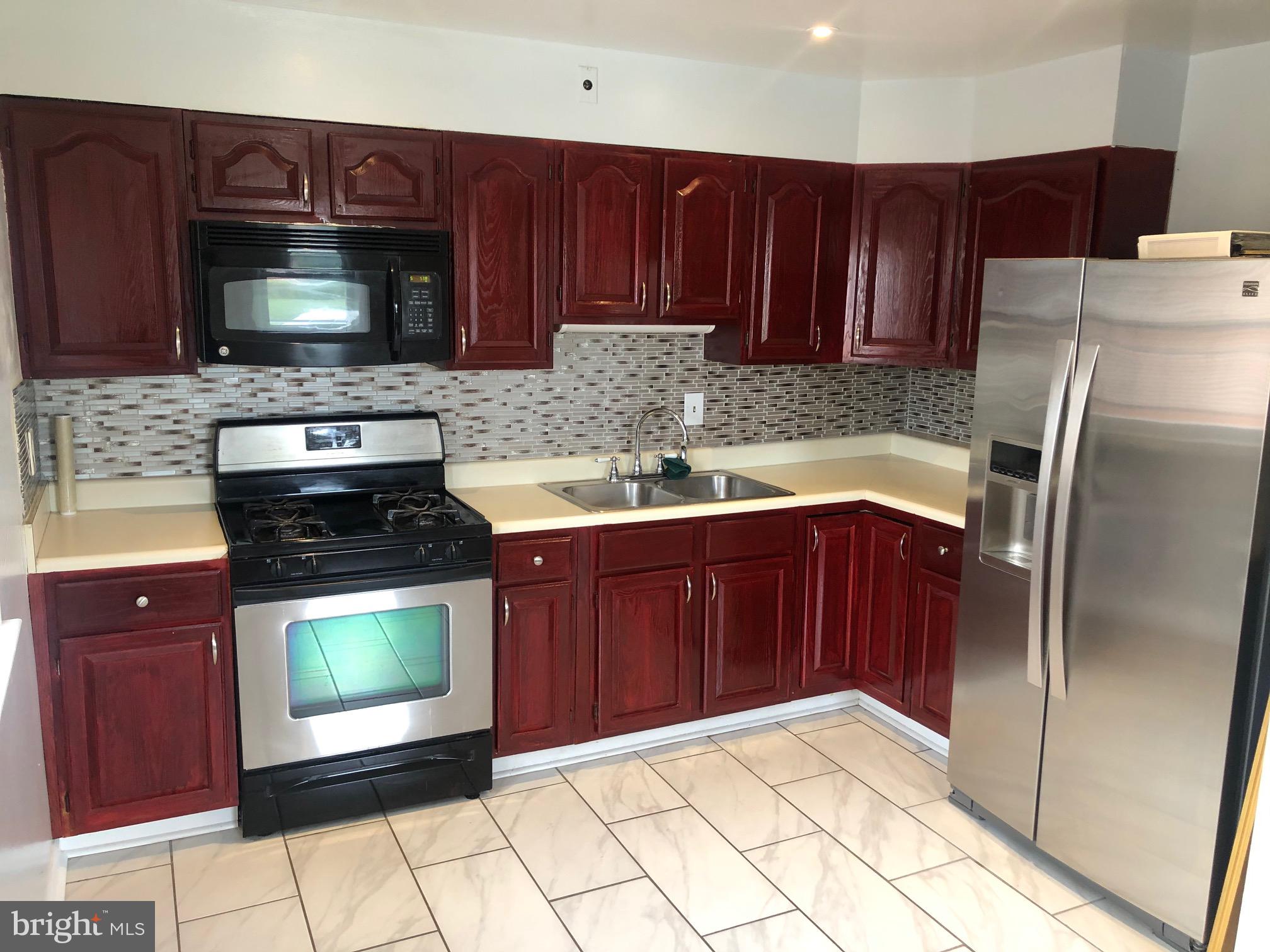 3201 Mayfair Road Baltimore, MD 21207 - Photo 24 of 34