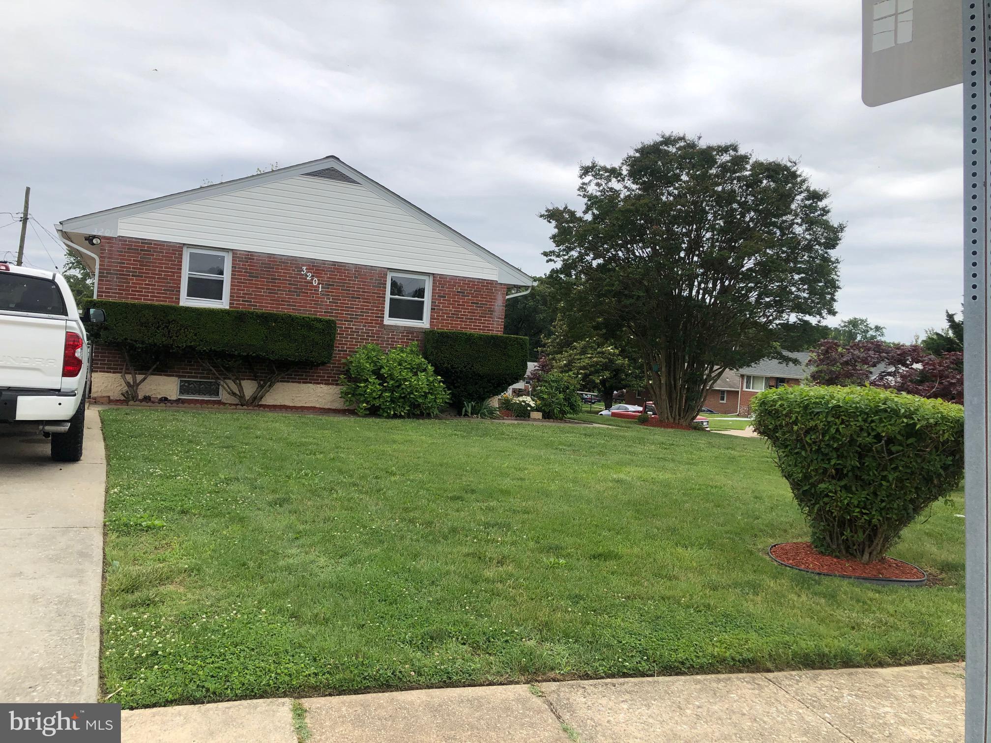 3201 Mayfair Road Baltimore, MD 21207 - Photo 8 of 34