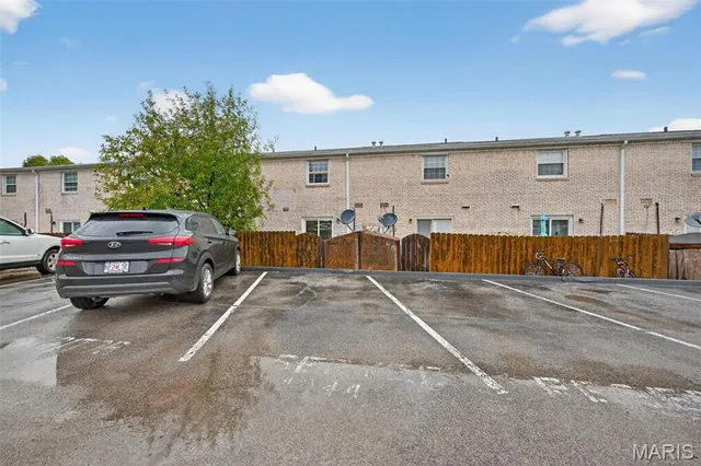 $128,000 | 4044 Paule Avenue, St. Louis, MO 63125