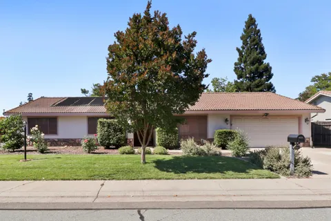 $585,000 | 8951 Lansdowne Court, Elk Grove, CA 95624