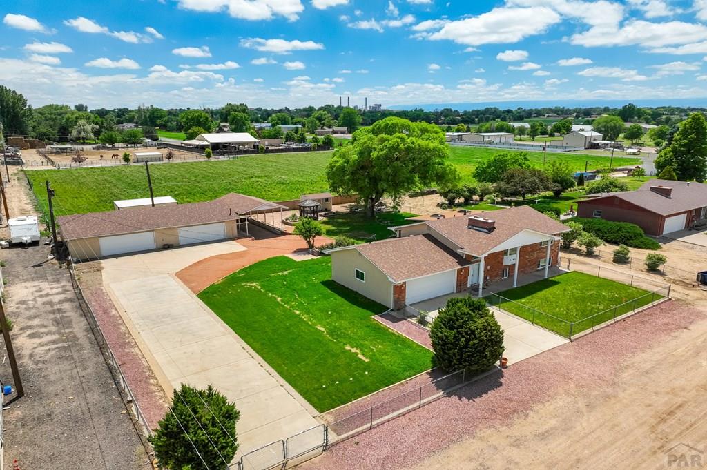 23950 Cardinal Road Pueblo, CO 81006 - Photo 2 of 34
