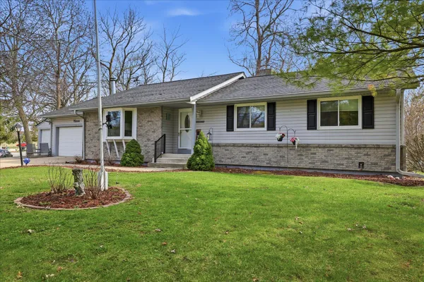 $424,900 | N8973 East Miramar Drive, East Troy, WI 53120