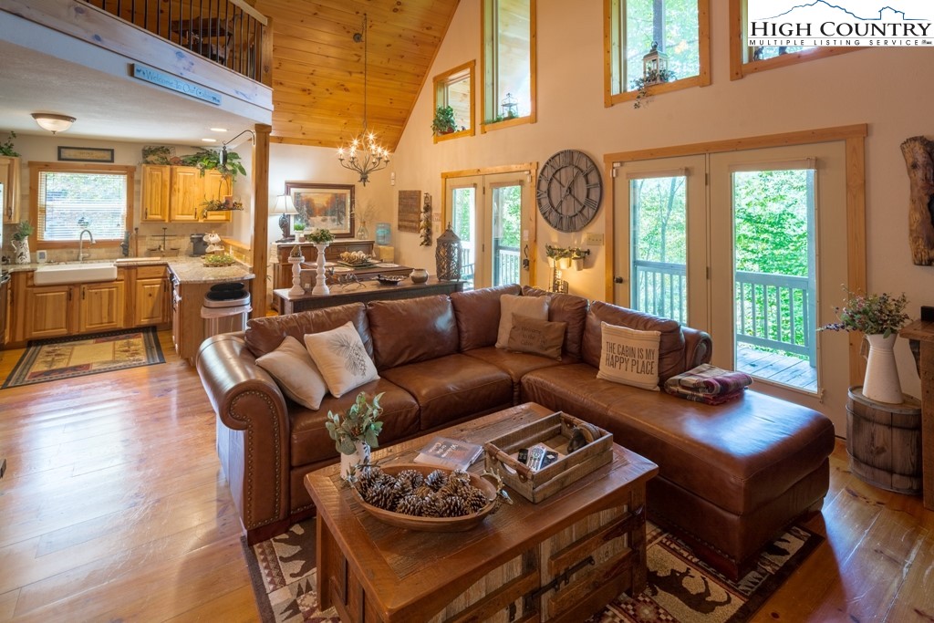 60 Cabin Ridge Lane Banner Elk, NC 28604 - Photo 5 of 36