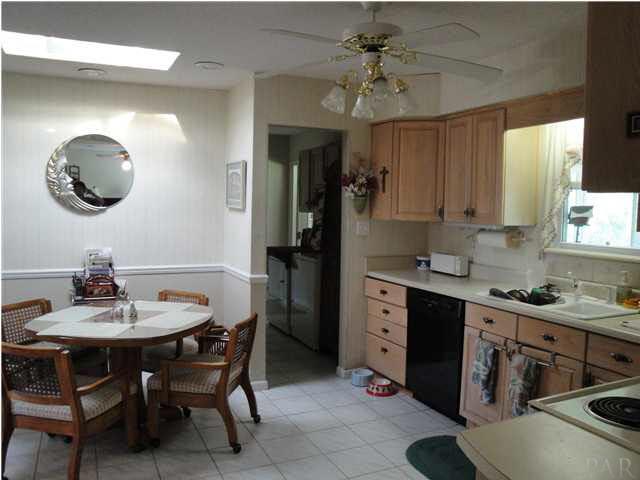 2190 Semur Road Pensacola, FL 32503 - Photo 6 of 14