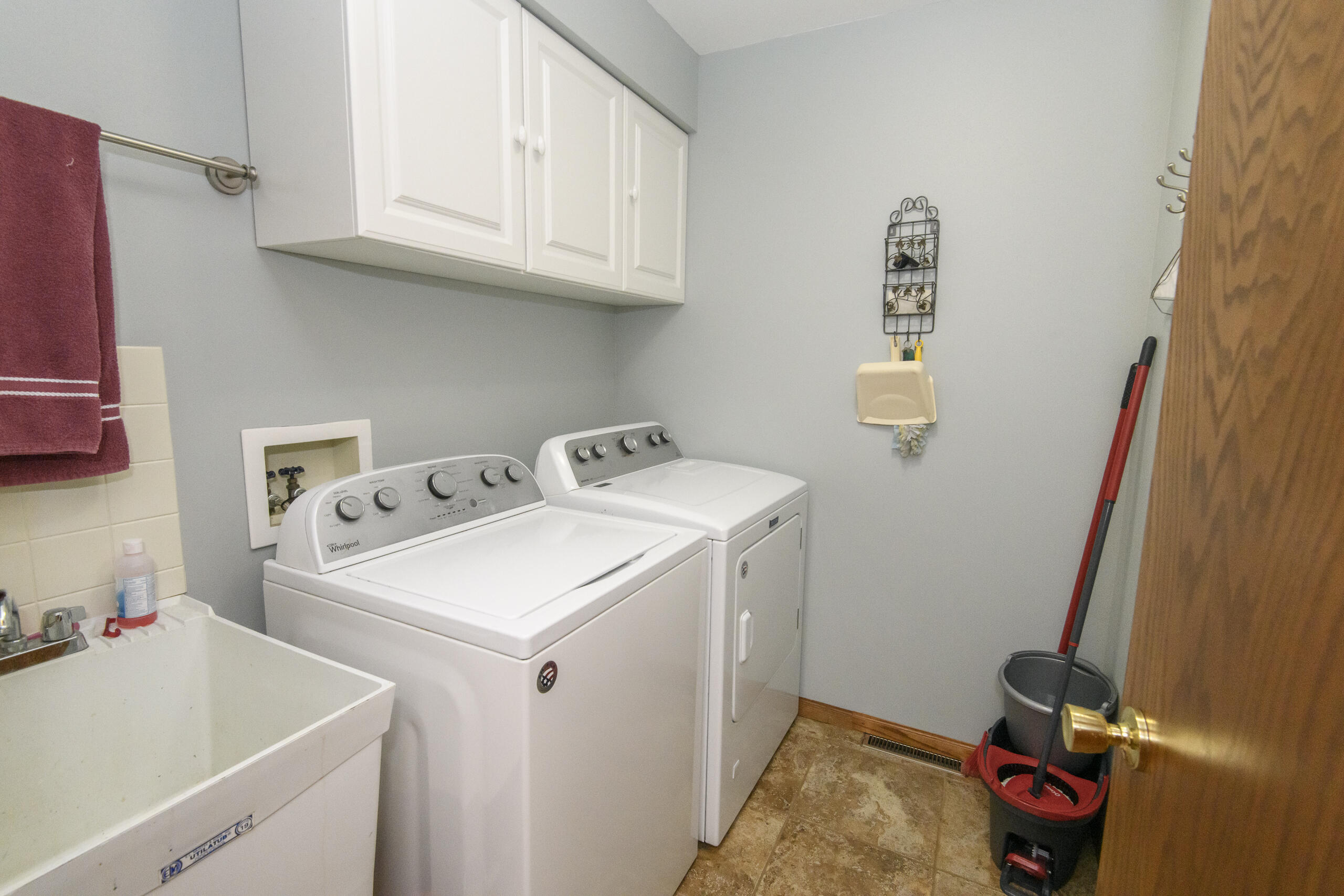 68 East Prospect Street Hartford, WI 53027 - Photo 17 of 46 Laundry