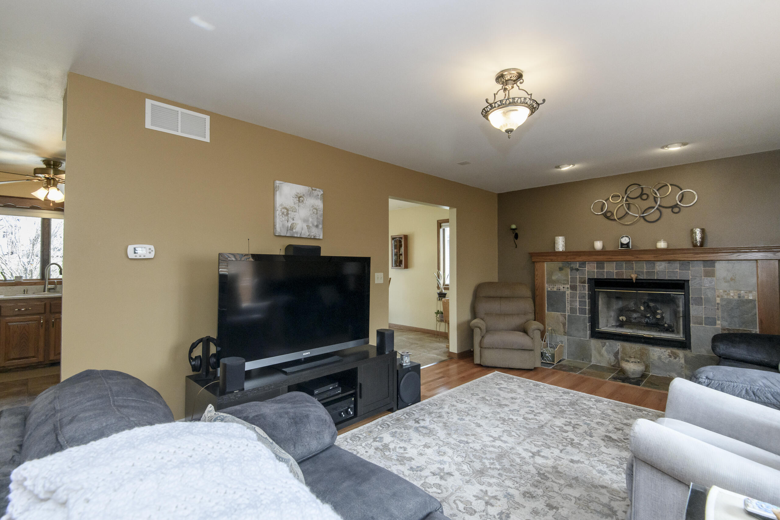 68 East Prospect Street Hartford, WI 53027 - Photo 3 of 46 Living Area