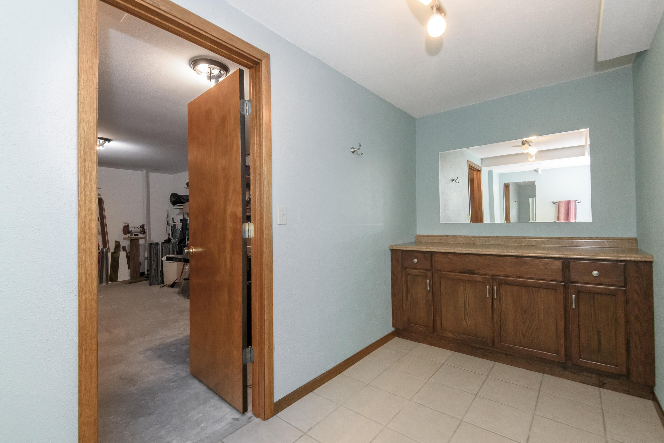 68 East Prospect Street Hartford, WI 53027 - Photo 42 of 46 1/2 Lower Bath