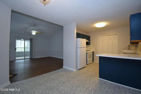 $1,250 | 116 Breezewood Drive, Unit G, Greenville, NC 27858