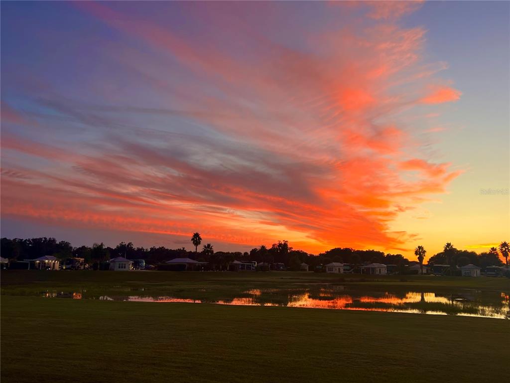 9404 Southeast 49th Terrace Webster, FL 33597 - Photo 41 of 42 a view of city and lake view