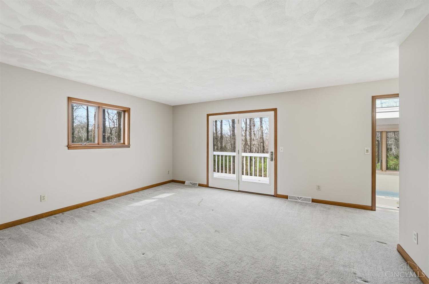 10129 Howard Road Harrison, OH 45030 - Photo 40 of 99