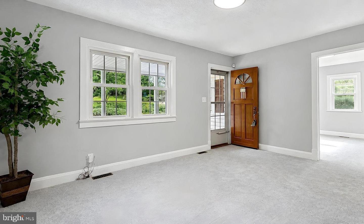 42163 Blacksmith Shop Road Leonardtown, MD 20650 - Photo 3 of 30 Gallery Image 3