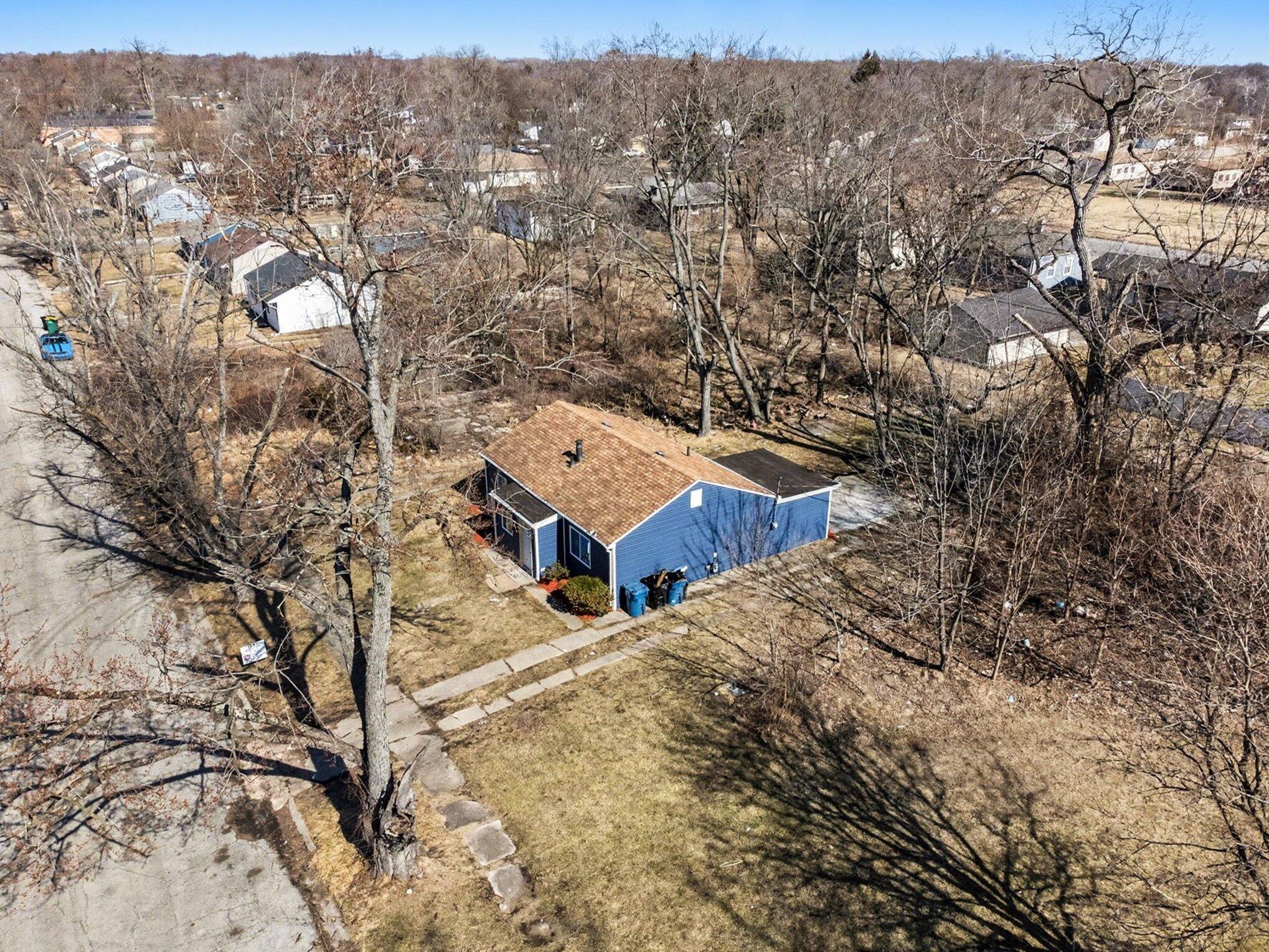 5043 Carolina Street Gary, IN 46409 - Photo 18 of 19 2038x1529