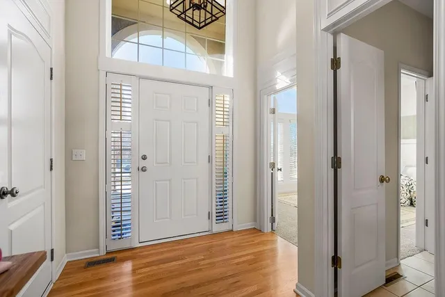 $550,000 | 1904 Northeast 104th Terrace, Kansas City, MO 64155