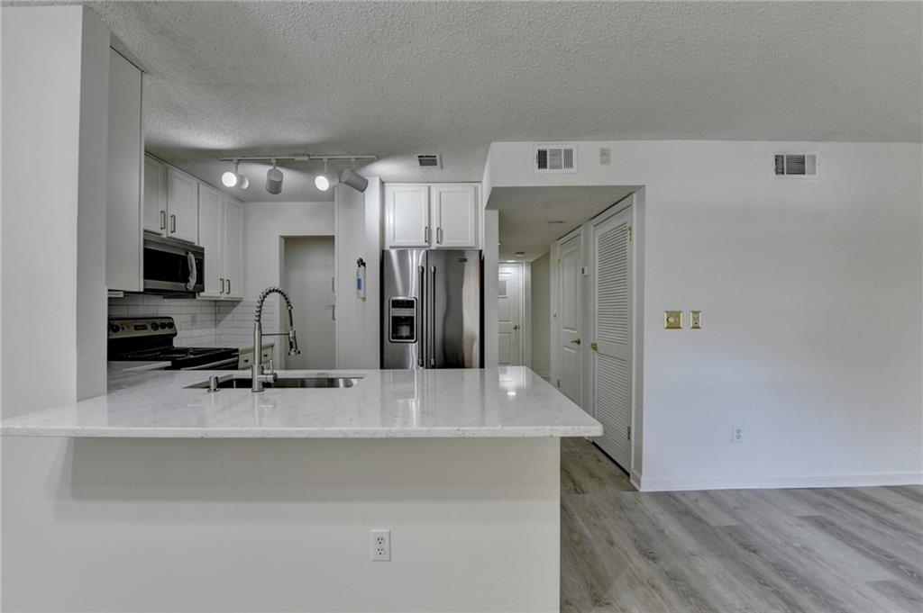 3650 Ashford Dunwoody Road Northeast, Unit 728 Atlanta, GA 30319 - Photo 28 of 52