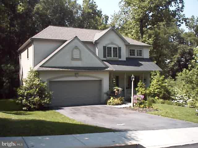28 Red Oak Drive Lititz, PA 17543 - Photo 1 of 7