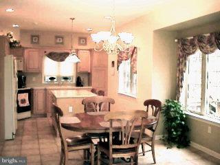 28 Red Oak Drive Lititz, PA 17543 - Photo 3 of 7