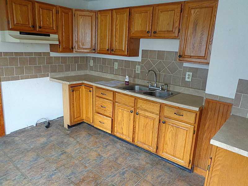 2221 Beatrice Street Springfield, OH 45503 - Photo 4 of 10