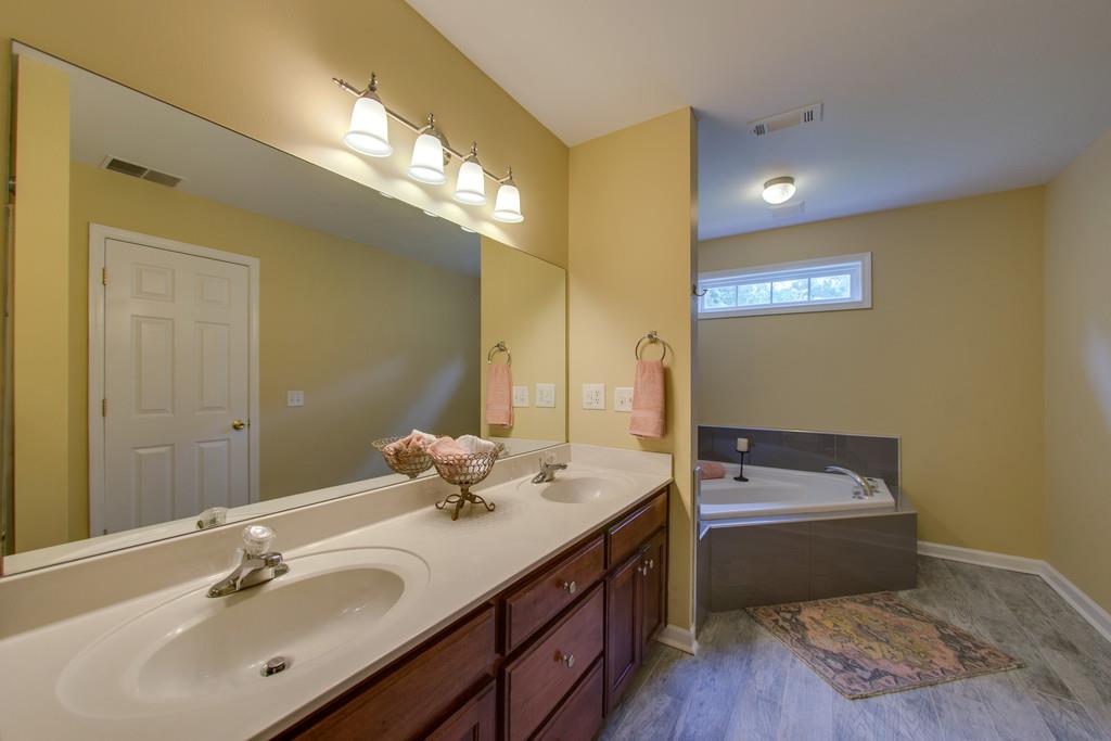 2877 Evergreen Ridge Point Nashville, TN 37217 - Photo 16 of 25 Gallery Image 16