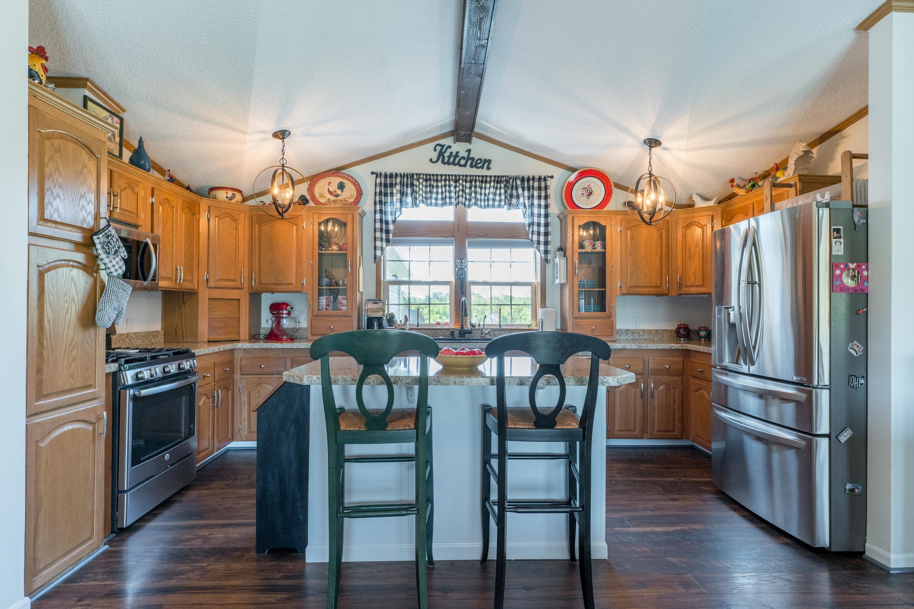 8080 Green Valley Road Mount Vernon, OH 43050 - Photo 13 of 66 Gallery Image 13
