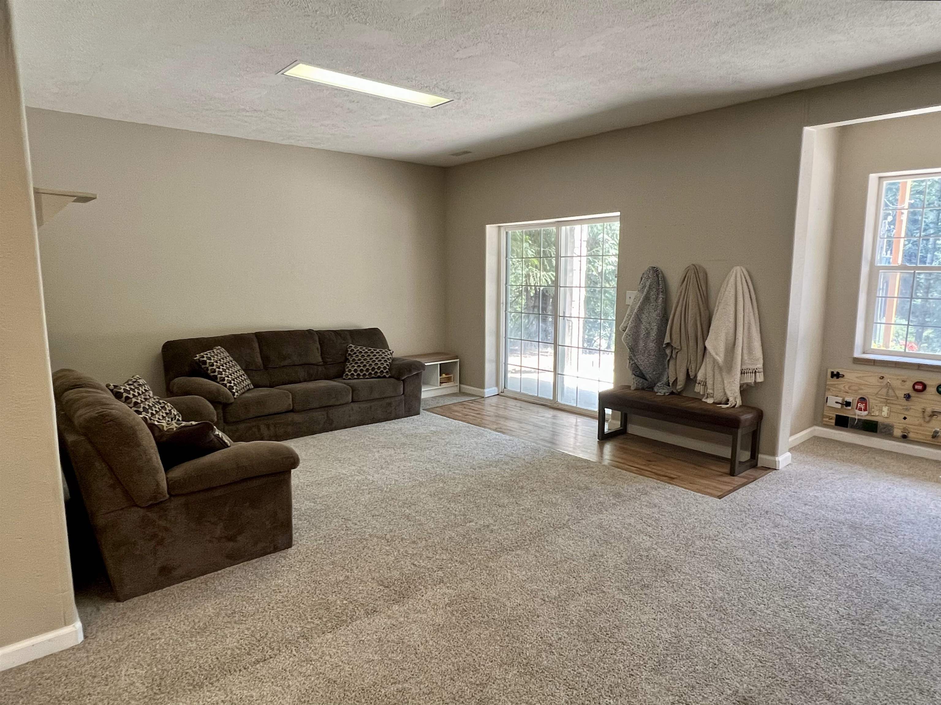 16205 East Bowman Road Chattaroy, WA 99003 - Photo 11 of 24