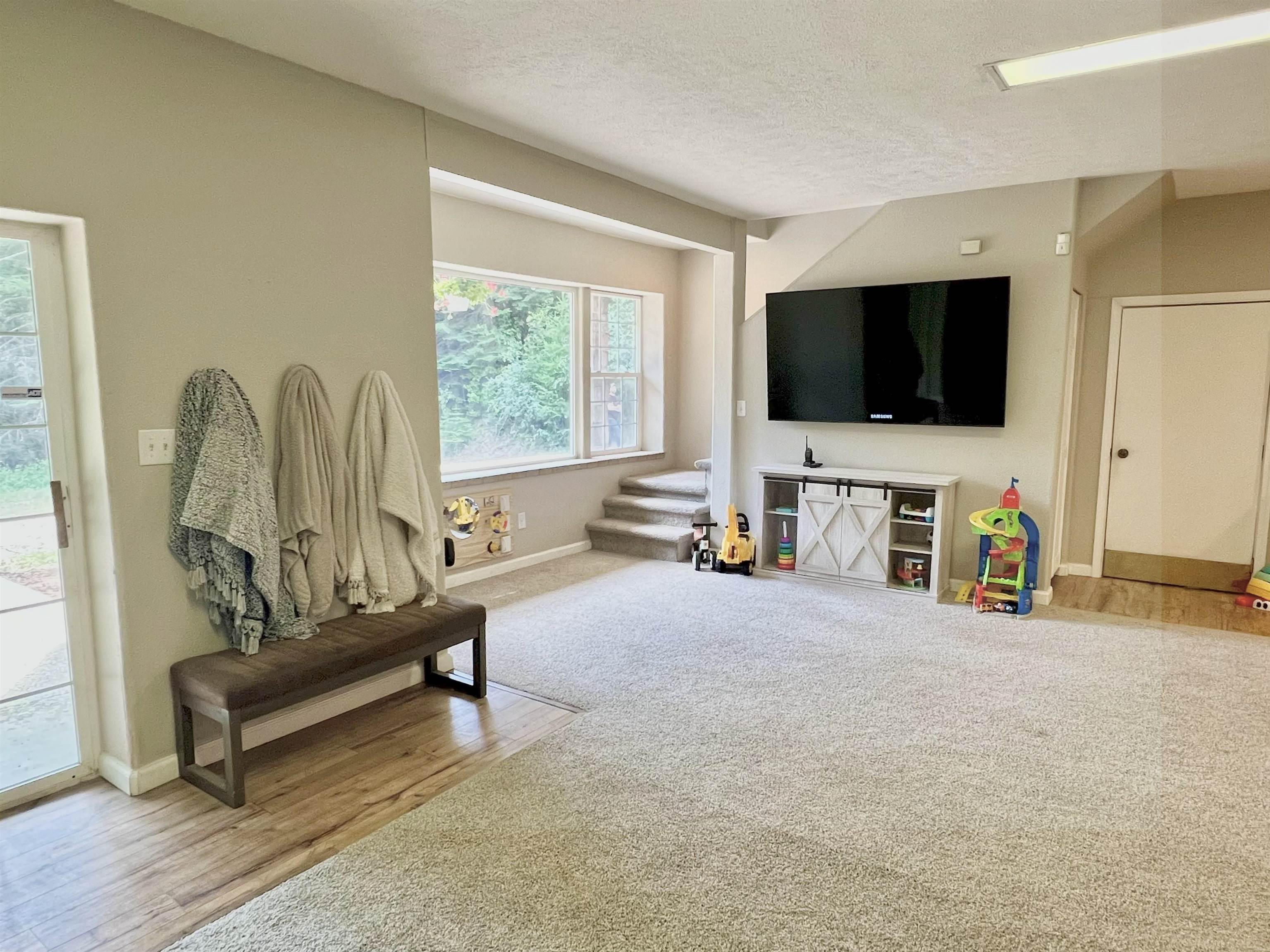 16205 East Bowman Road Chattaroy, WA 99003 - Photo 12 of 24