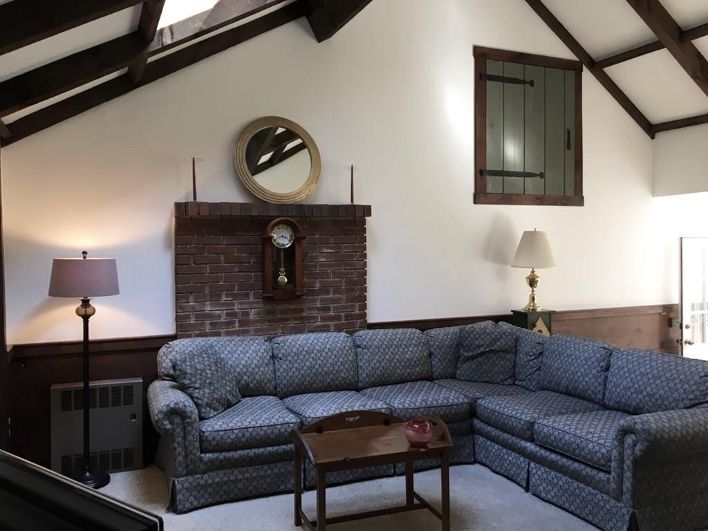 22 Edgebrook Road Framingham, MA 01701 - Photo 8 of 37